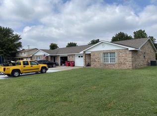816 W Wakefield Ave, Sikeston, MO 63801