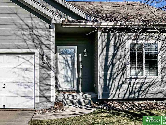 2nd image of 20710 Cedar Cir