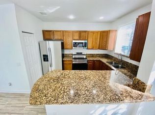 3062 Laurel Ridge Cir, Riviera Beach, FL 33404