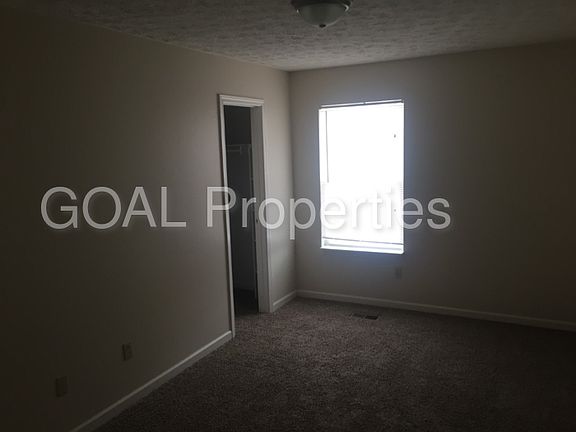 3rd image of 10160 Youngwood Ln