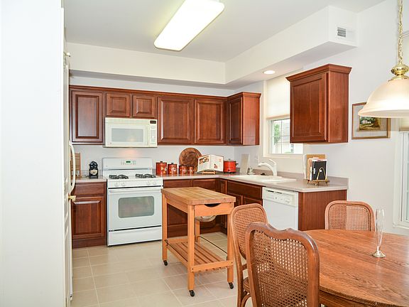 5th image of 13724 Briargate Dr