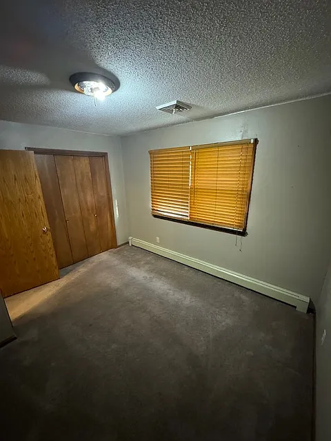 2 bed, 950 sqft, $800 — Photo 3