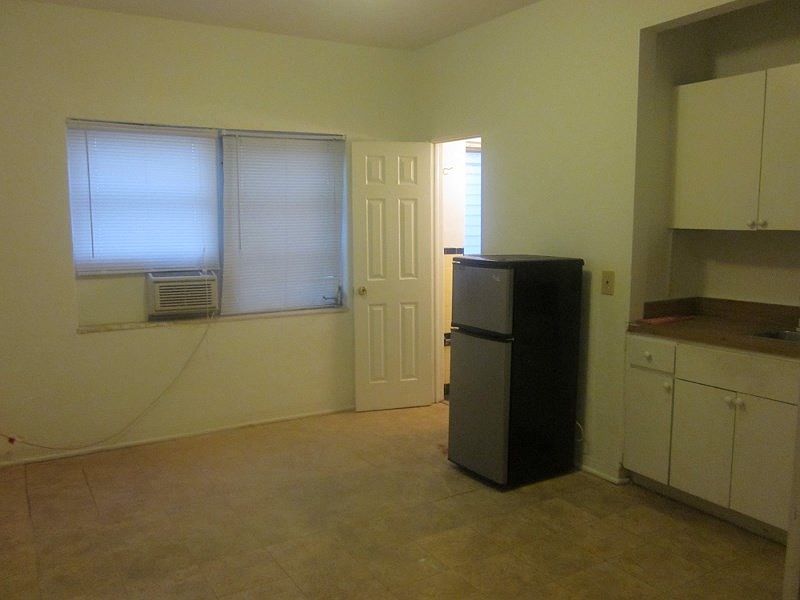 1st image of 1201 Pennsylvania Ave APT 5