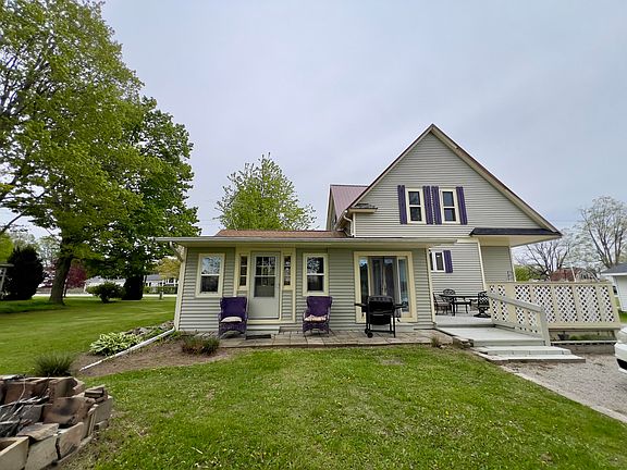 5th image of 1033 Washington Blvd