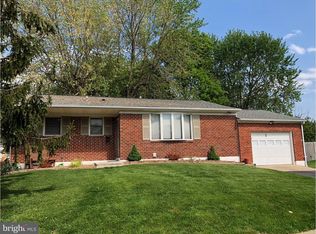 84 Dunsinane Dr, New Castle, DE 19720