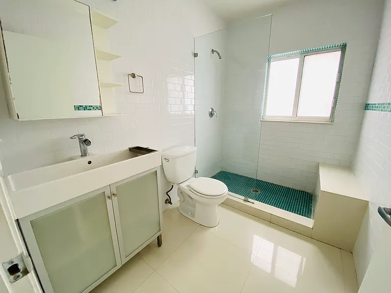6893 Bay Dr — Photo 6