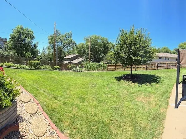 1007 Normandy Dr, Bellevue, NE 68005