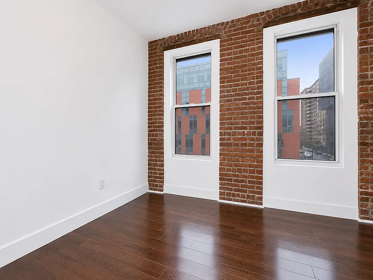 519 Myrtle Ave #1G — Photo 5