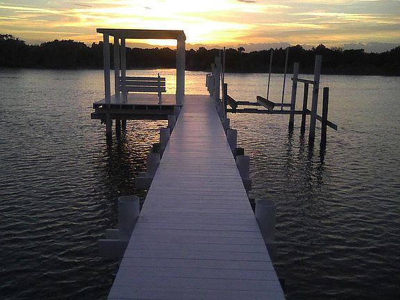 recent pvc pilings & deck