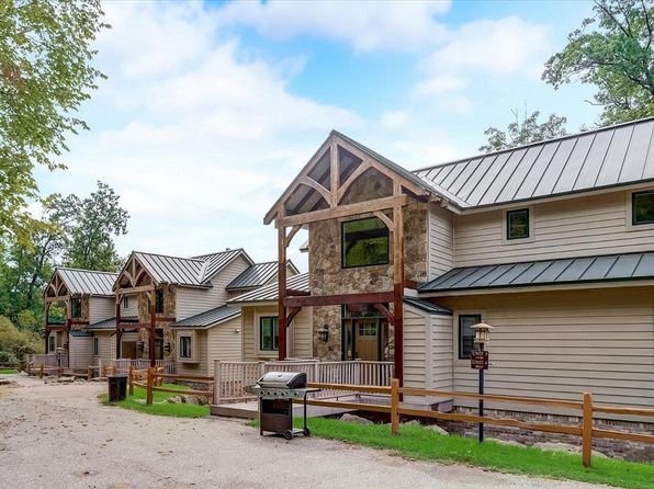 S6330 Bluff Road #4, Merrimac, WI 53561
