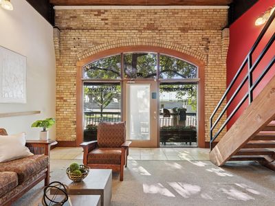 357 Kellogg Blvd E #8, Saint Paul, MN, 55101