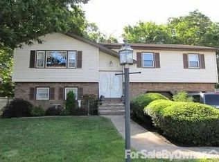 24 Cleary Ave, Butler, NJ 07405