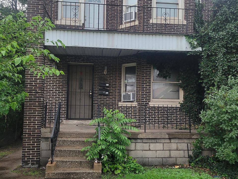 1st image of 3740 Euclid Ave #1