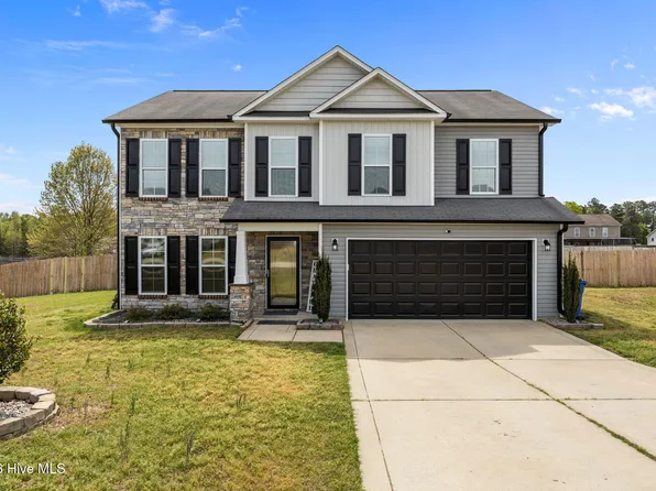 187 Declaration Dr, Raeford, NC 28376