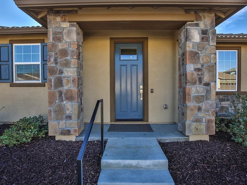 1st image of 3900 Euboea Island Ln
