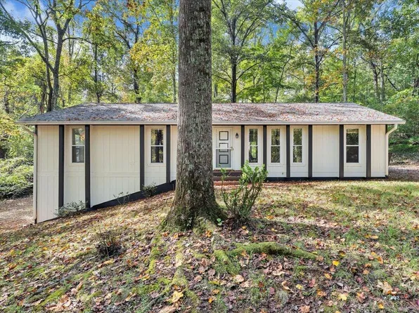 219 Summer Cir, Boones Mill, VA 24065
