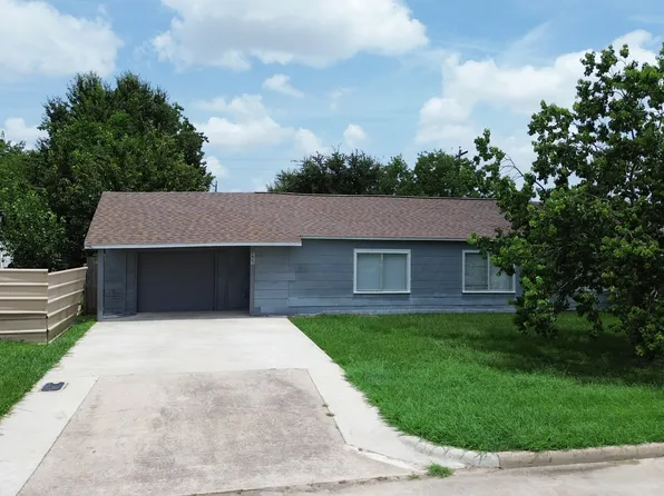 221 Bertloma St, Pasadena, TX 77502
