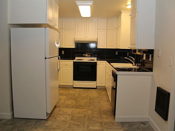 2nd image of 1008 NE 63rd St