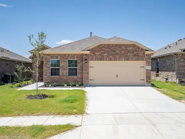 8621 Wildwest Dr, Fort Worth, TX 76131