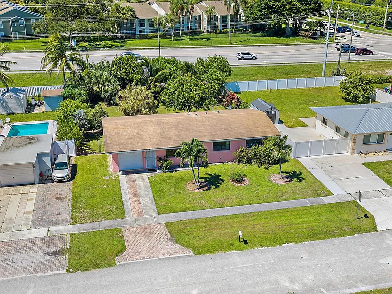 4057 Chukker Dr — Photo 21