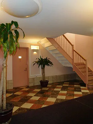 Rented by Bohemia Realty Group | media 14