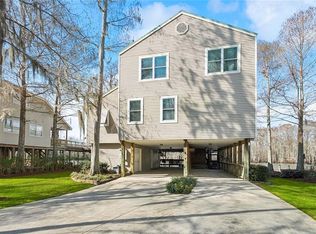 20865 Henry Rd, Springfield, LA 70462