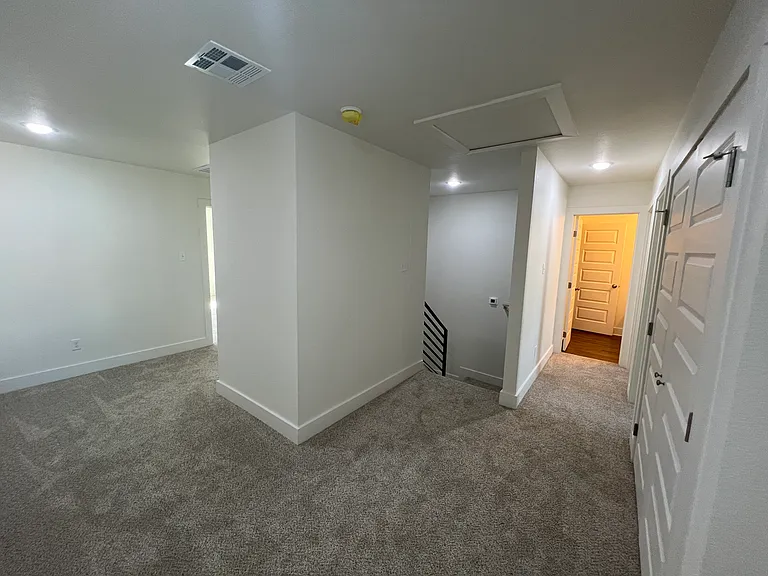 917 Allie Way — Photo 9