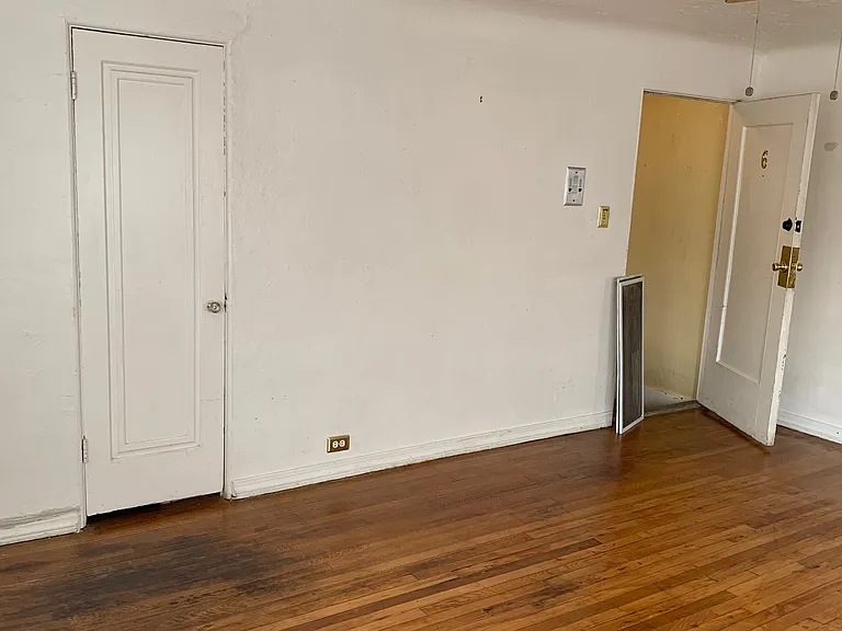 Francesca Apartments — Photo 59