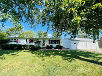 20 Hickory St, Nashville, IL, 62263