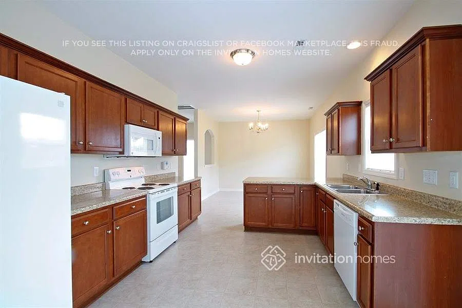 2106 King Malcolm Ln Zebulon, NC 27597 — Photo 4