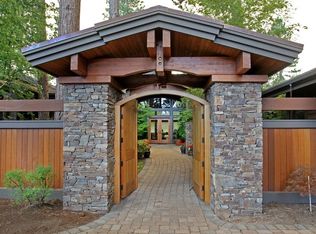 19388 Green Lakes Loop, Bend, OR 97702