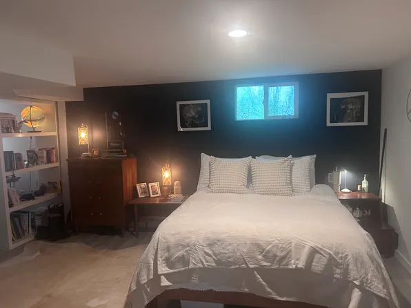 (undisclosed Address), Portland, OR 97217