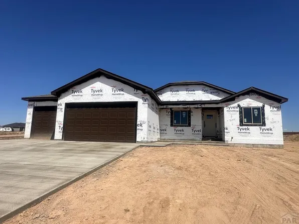 675 E Heron Dr, Pueblo, CO 81007