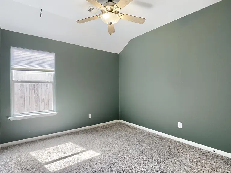 13620 Glen Mark Dr — Photo 17