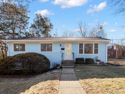 2249 N Early St, Alexandria, VA, 22302