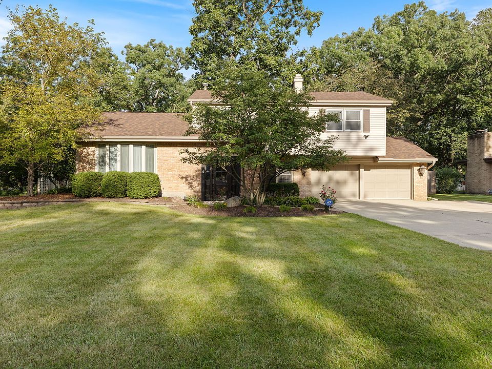 1st image of 22353 S Knyghtwood Dr