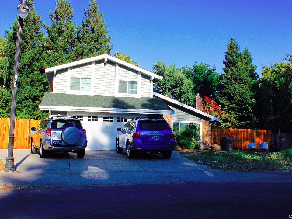 1st image of 2760 Pintail Ct