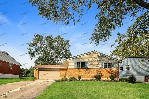 546 Brunswick Dr Photo 1
