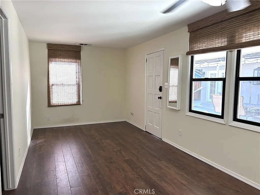 1 bed, 550 sqft, $1,900 — Photo 4