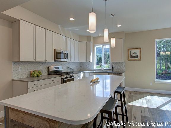4th image of 13832 Akers Cir