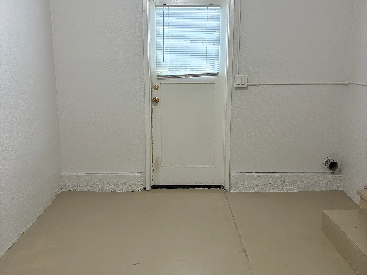 1 bed, $2,000 — Photo 3