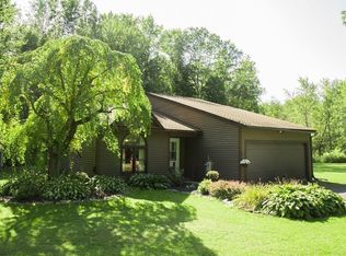 189 Peter Scott Rd, Pennellville, NY 13132