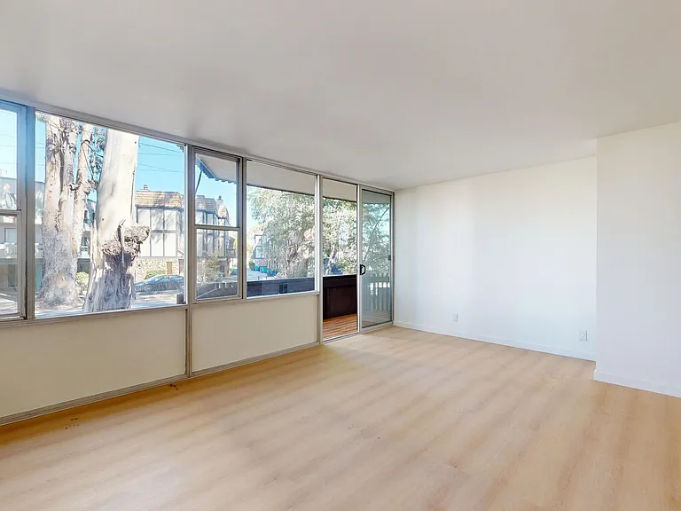 55 El Camino Real JC01 - 107 — Photo 46