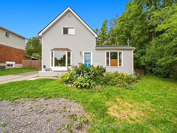 4th image of 138 Borland St E