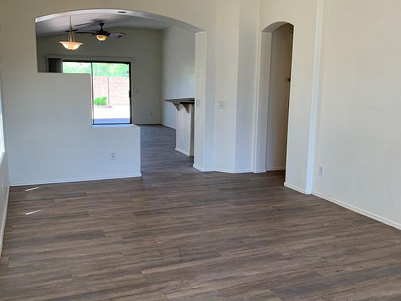 3rd image of 8856 E Colby Cir