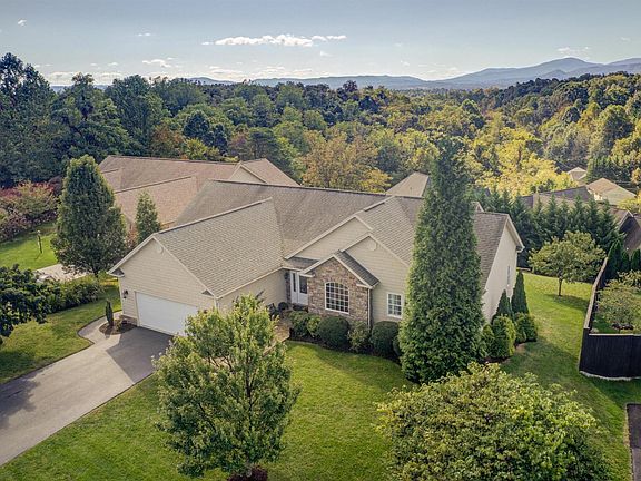 4th image of 1710 Walden Cir