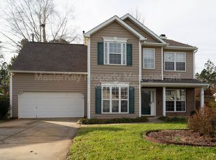 110 Ridge Lake Dr, Apex, NC 27539