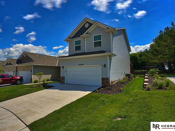 3rd image of 5660 Barrington Cir