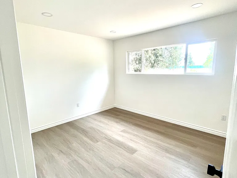 1154 Gould St #A — Photo 8