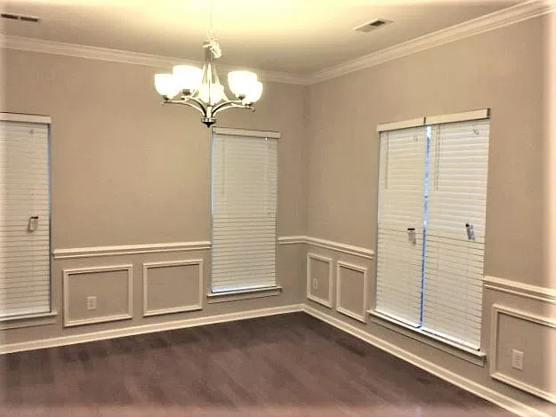 5 bed, 3.0 bath, 3451 sqft, $2,995 — Photo 4
